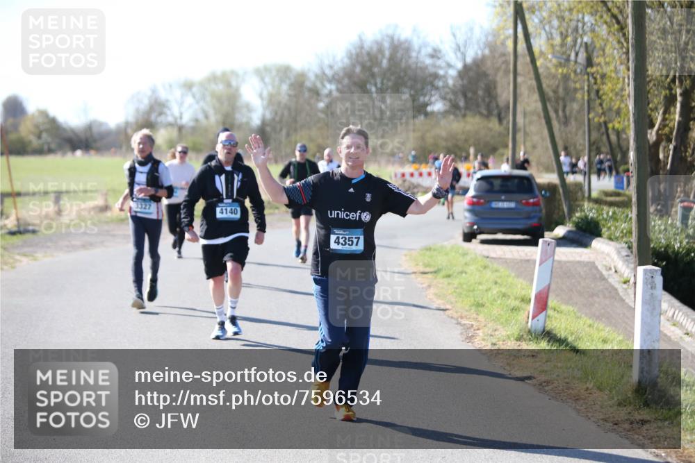 06.04.2025 - 44. Internationalen Wilhelmsburger Insellauf Jannik Wohlers http://msf.ph/oto/7596534 06.04.2025 10:35:17 Laufen 3327, 4140, 4357 meine-sportfotos.de
