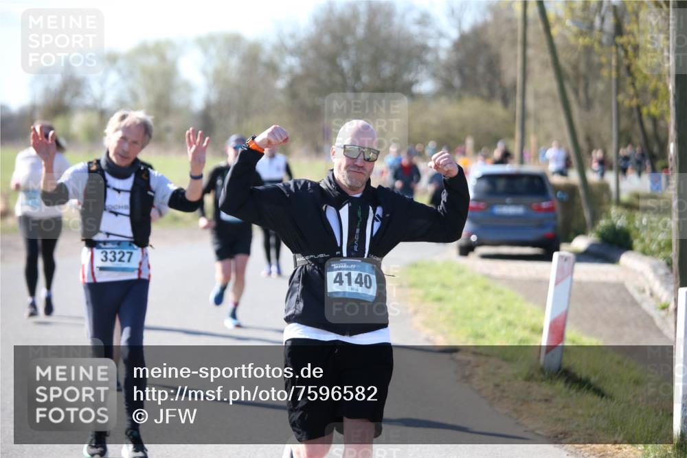 06.04.2025 - 44. Internationalen Wilhelmsburger Insellauf Jannik Wohlers http://msf.ph/oto/7596582 06.04.2025 10:35:20 Laufen 3327, 4140 meine-sportfotos.de