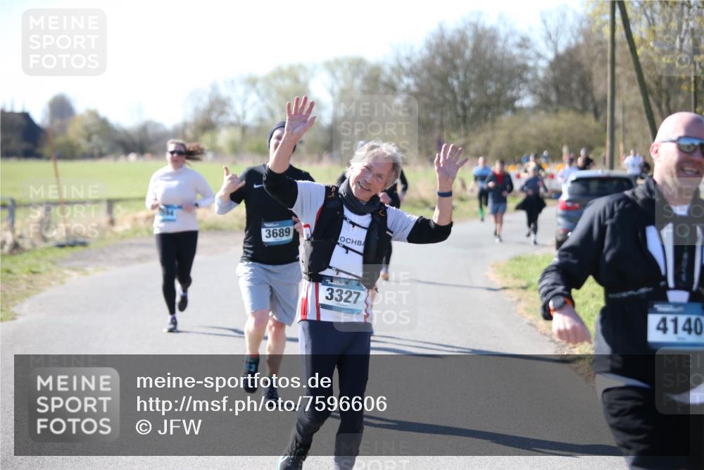 06.04.2025 - 44. Internationalen Wilhelmsburger Insellauf Jannik Wohlers http://msf.ph/oto/7596606 06.04.2025 10:35:20 Laufen 1544, 3689, 3327, 4140 meine-sportfotos.de