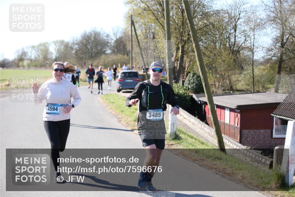 06.04.2025 - 44. Internationalen Wilhelmsburger Insellauf Jannik Wohlers http://msf.ph/oto/7596676 06.04.2025 10:35:24 Laufen 4594, 3485 meine-sportfotos.de