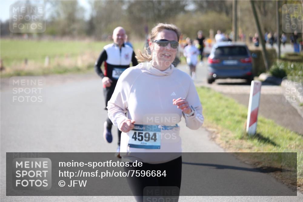 06.04.2025 - 44. Internationalen Wilhelmsburger Insellauf Jannik Wohlers http://msf.ph/oto/7596684 06.04.2025 10:35:24 Laufen 309, 4594 meine-sportfotos.de
