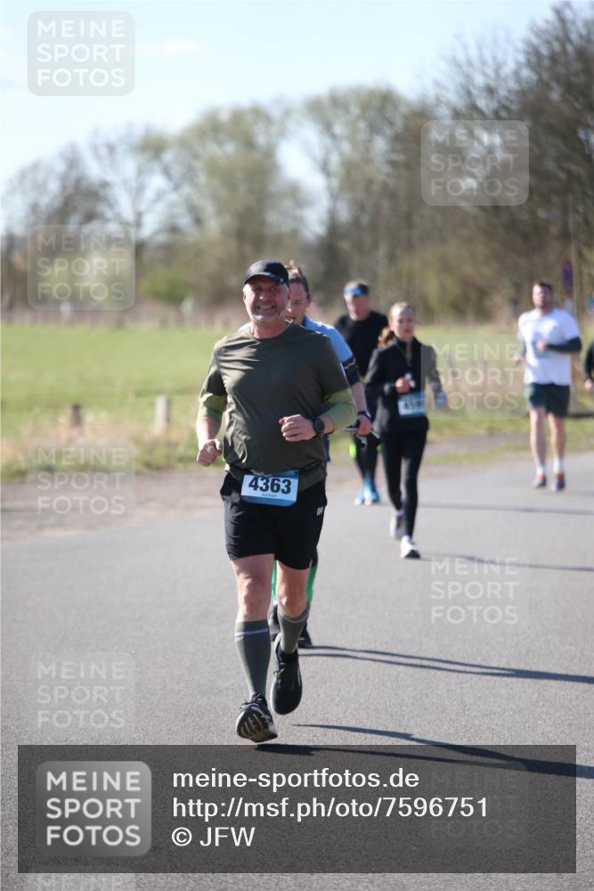 06.04.2025 - 44. Internationalen Wilhelmsburger Insellauf Jannik Wohlers http://msf.ph/oto/7596751 06.04.2025 10:35:34 Laufen 4363, 45100 meine-sportfotos.de