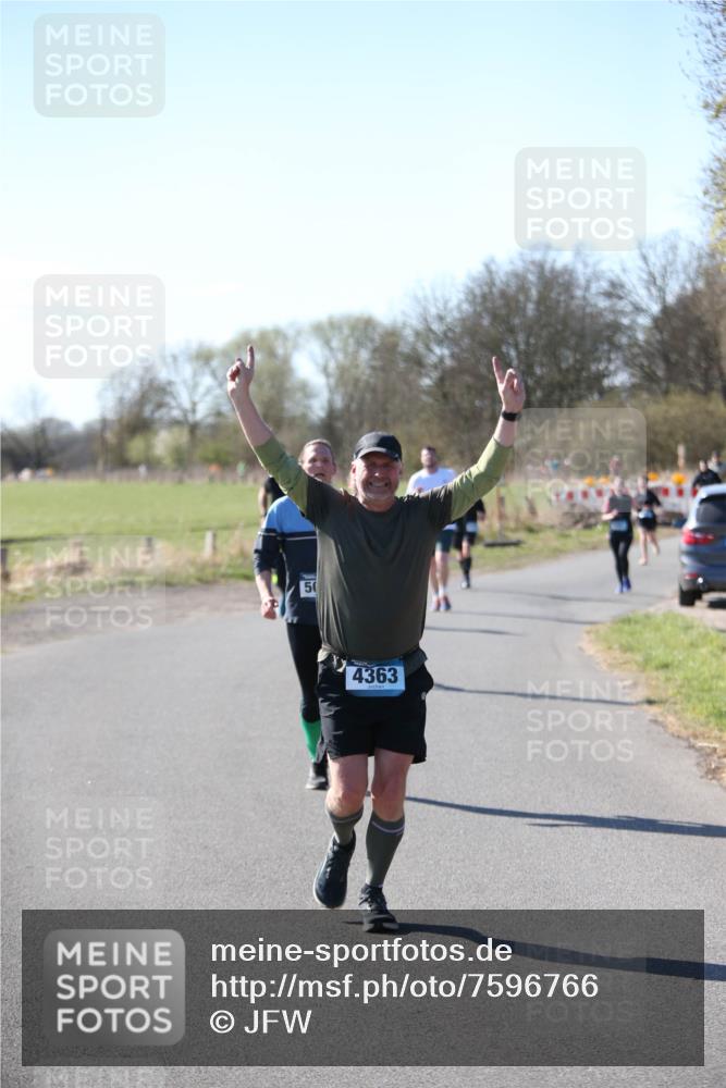 06.04.2025 - 44. Internationalen Wilhelmsburger Insellauf Jannik Wohlers http://msf.ph/oto/7596766 06.04.2025 10:35:36 Laufen 50, 4363 meine-sportfotos.de