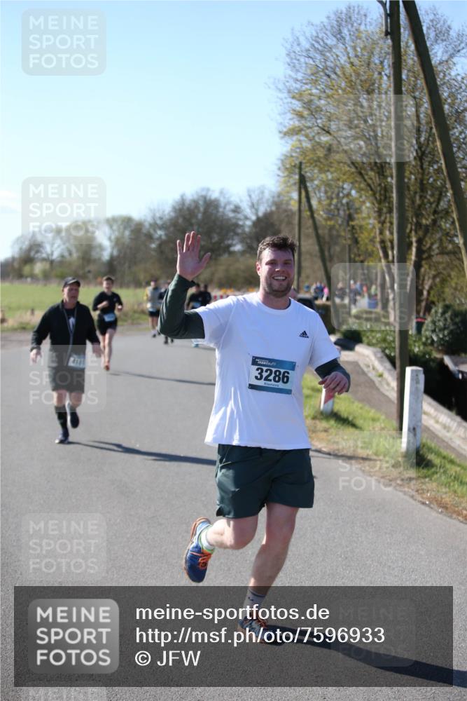 06.04.2025 - 44. Internationalen Wilhelmsburger Insellauf Jannik Wohlers http://msf.ph/oto/7596933 06.04.2025 10:35:47 Laufen 4161, 3286 meine-sportfotos.de