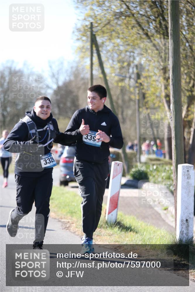 06.04.2025 - 44. Internationalen Wilhelmsburger Insellauf Jannik Wohlers http://msf.ph/oto/7597000 06.04.2025 10:35:55 Laufen 3329, 339 meine-sportfotos.de