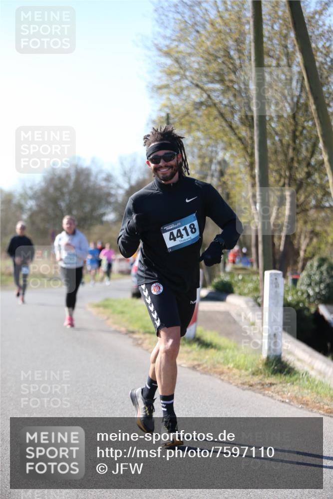 06.04.2025 - 44. Internationalen Wilhelmsburger Insellauf Jannik Wohlers http://msf.ph/oto/7597110 06.04.2025 10:36:00 Laufen 4418 meine-sportfotos.de