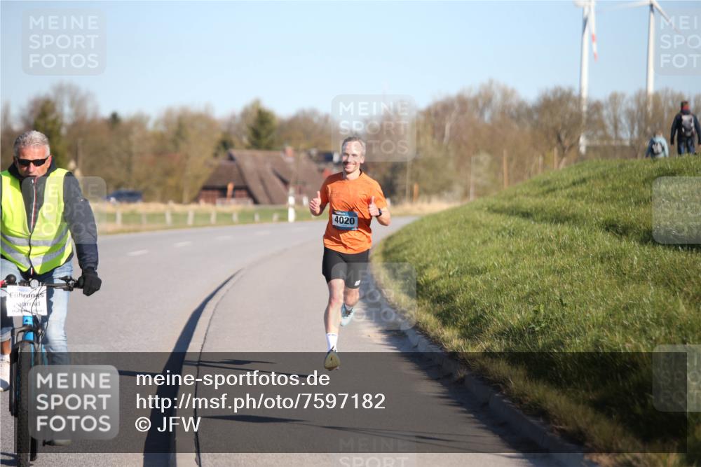 06.04.2025 - 44. Internationalen Wilhelmsburger Insellauf Jannik Wohlers http://msf.ph/oto/7597182 06.04.2025 09:15:34 Laufen 4020 meine-sportfotos.de