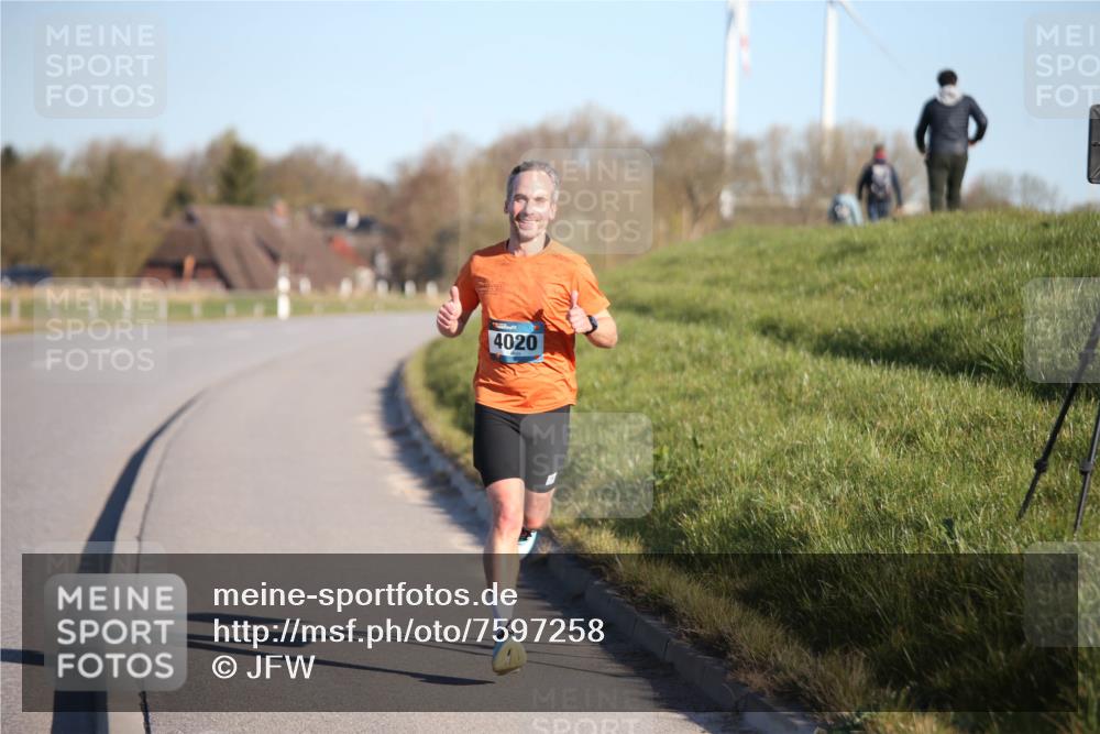 06.04.2025 - 44. Internationalen Wilhelmsburger Insellauf Jannik Wohlers http://msf.ph/oto/7597258 06.04.2025 09:15:35 Laufen 4020 meine-sportfotos.de