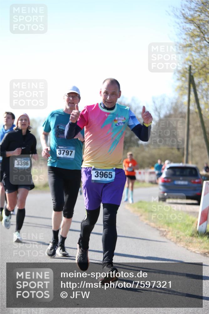 06.04.2025 - 44. Internationalen Wilhelmsburger Insellauf Jannik Wohlers http://msf.ph/oto/7597321 06.04.2025 10:36:22 Laufen 3396, 3797, 3965 meine-sportfotos.de