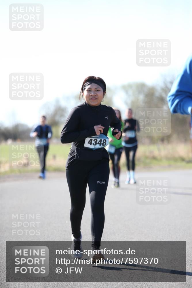 06.04.2025 - 44. Internationalen Wilhelmsburger Insellauf Jannik Wohlers http://msf.ph/oto/7597370 06.04.2025 10:36:26 Laufen 4348 meine-sportfotos.de