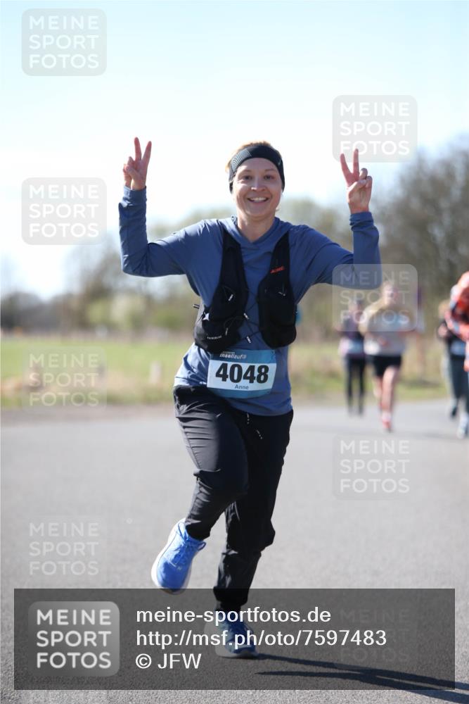 06.04.2025 - 44. Internationalen Wilhelmsburger Insellauf Jannik Wohlers http://msf.ph/oto/7597483 06.04.2025 10:36:34 Laufen 4048 meine-sportfotos.de