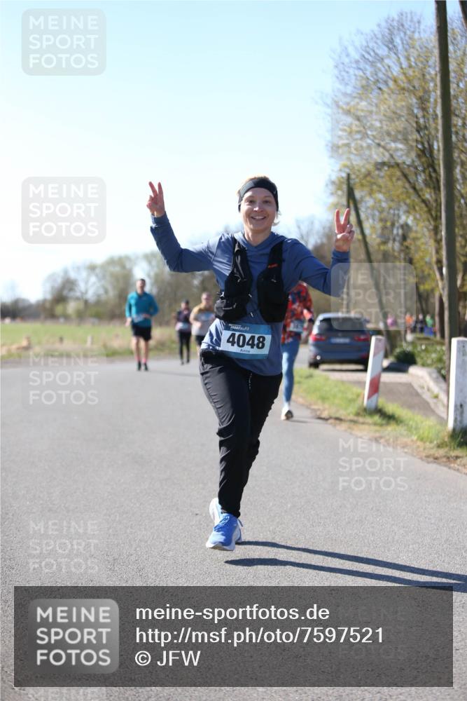 06.04.2025 - 44. Internationalen Wilhelmsburger Insellauf Jannik Wohlers http://msf.ph/oto/7597521 06.04.2025 10:36:35 Laufen 4048 meine-sportfotos.de