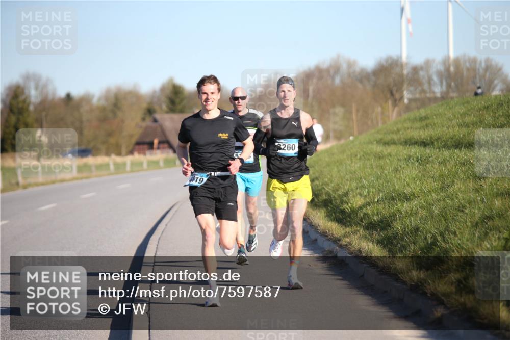 06.04.2025 - 44. Internationalen Wilhelmsburger Insellauf Jannik Wohlers http://msf.ph/oto/7597587 06.04.2025 09:16:34 Laufen 4819, 3260 meine-sportfotos.de