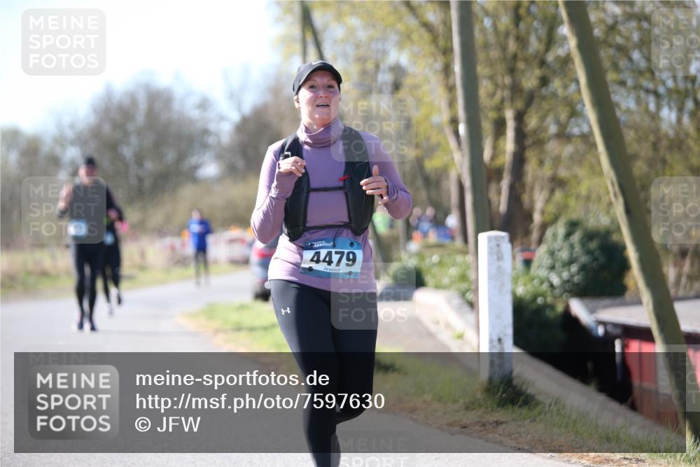 06.04.2025 - 44. Internationalen Wilhelmsburger Insellauf Jannik Wohlers http://msf.ph/oto/7597630 06.04.2025 10:36:45 Laufen 4479 meine-sportfotos.de