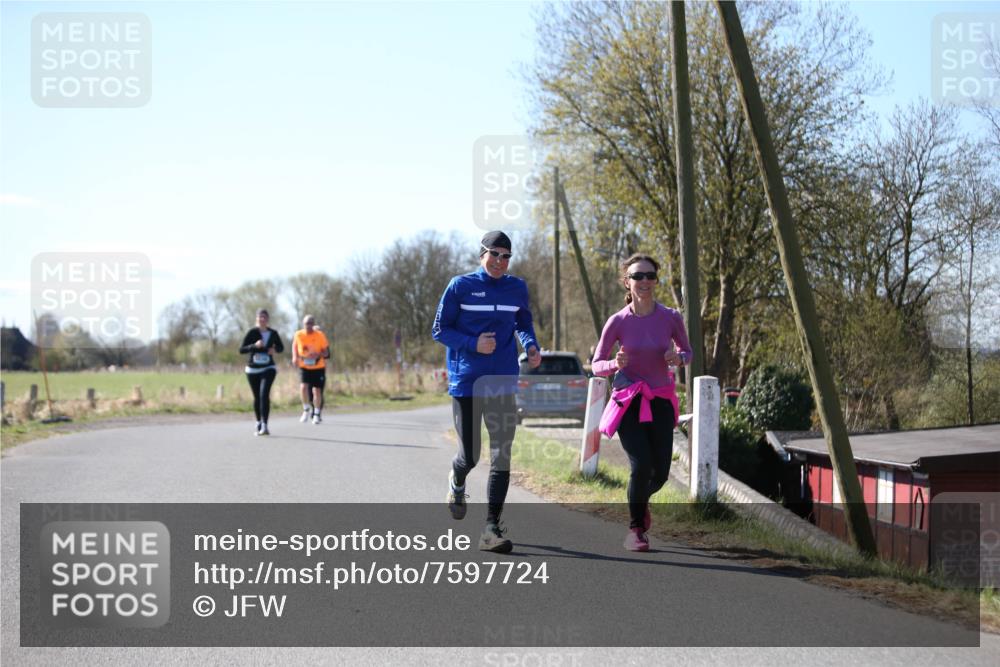 06.04.2025 - 44. Internationalen Wilhelmsburger Insellauf Jannik Wohlers http://msf.ph/oto/7597724 06.04.2025 10:37:02 Laufen  meine-sportfotos.de