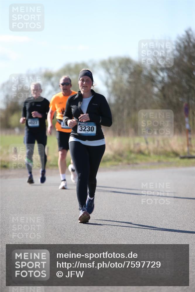 06.04.2025 - 44. Internationalen Wilhelmsburger Insellauf Jannik Wohlers http://msf.ph/oto/7597729 06.04.2025 10:37:05 Laufen 1027, 3230 meine-sportfotos.de