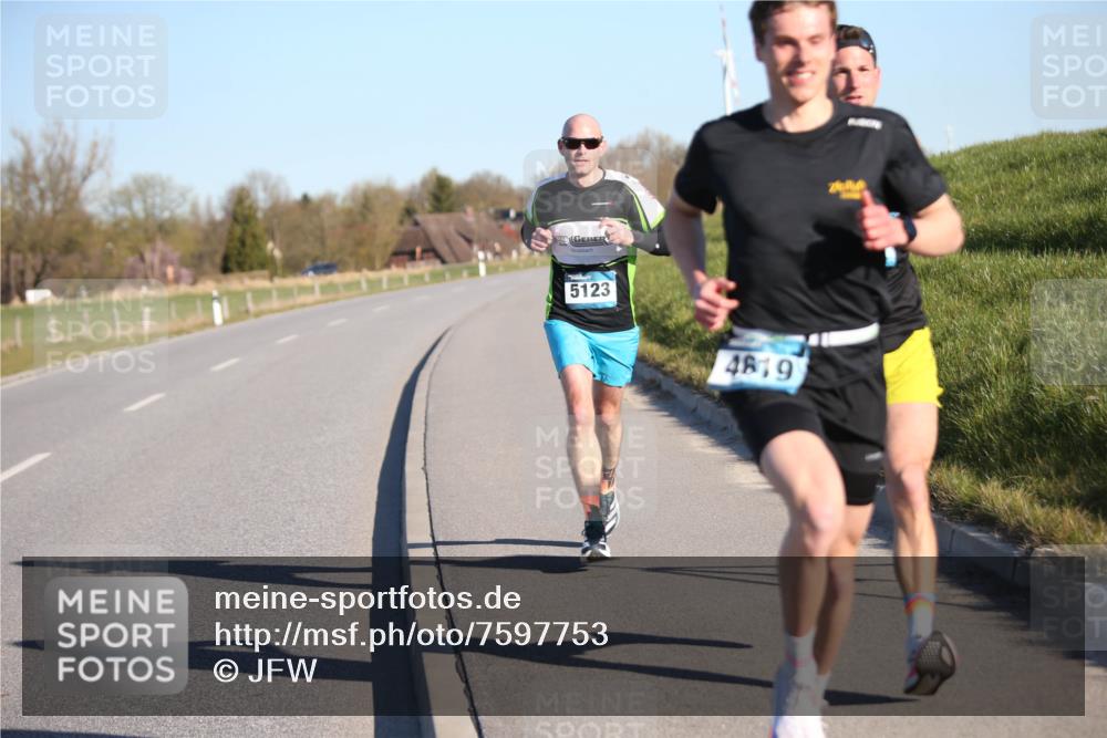 06.04.2025 - 44. Internationalen Wilhelmsburger Insellauf Jannik Wohlers http://msf.ph/oto/7597753 06.04.2025 09:16:37 Laufen 5123, 4819 meine-sportfotos.de