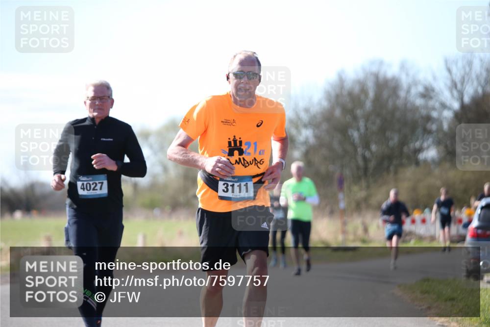 06.04.2025 - 44. Internationalen Wilhelmsburger Insellauf Jannik Wohlers http://msf.ph/oto/7597757 06.04.2025 10:37:09 Laufen 21, 4027, 3111 meine-sportfotos.de