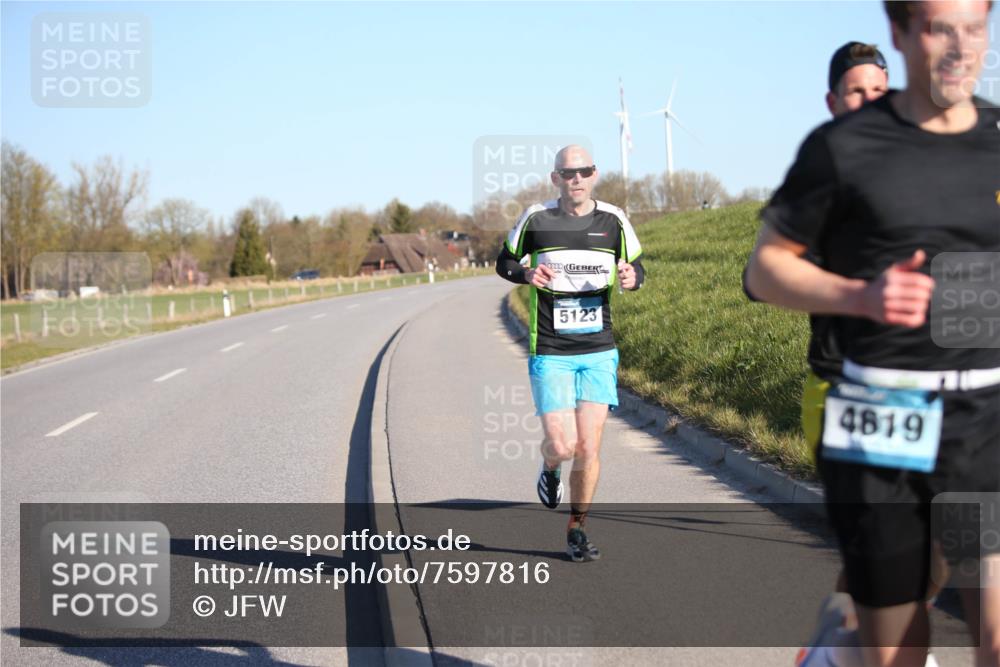 06.04.2025 - 44. Internationalen Wilhelmsburger Insellauf Jannik Wohlers http://msf.ph/oto/7597816 06.04.2025 09:16:37 Laufen 5123, 4819 meine-sportfotos.de