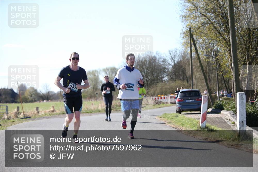 06.04.2025 - 44. Internationalen Wilhelmsburger Insellauf Jannik Wohlers http://msf.ph/oto/7597962 06.04.2025 10:37:32 Laufen 4314, 3583, 3807, 4323 meine-sportfotos.de
