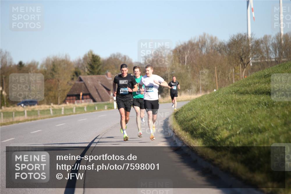 06.04.2025 - 44. Internationalen Wilhelmsburger Insellauf Jannik Wohlers http://msf.ph/oto/7598001 06.04.2025 09:17:08 Laufen 4127, 5037, 33 meine-sportfotos.de