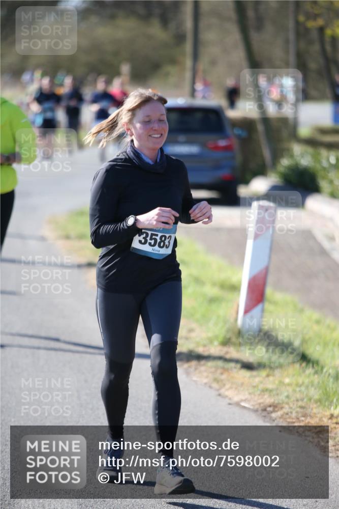 06.04.2025 - 44. Internationalen Wilhelmsburger Insellauf Jannik Wohlers http://msf.ph/oto/7598002 06.04.2025 10:37:36 Laufen 3583 meine-sportfotos.de