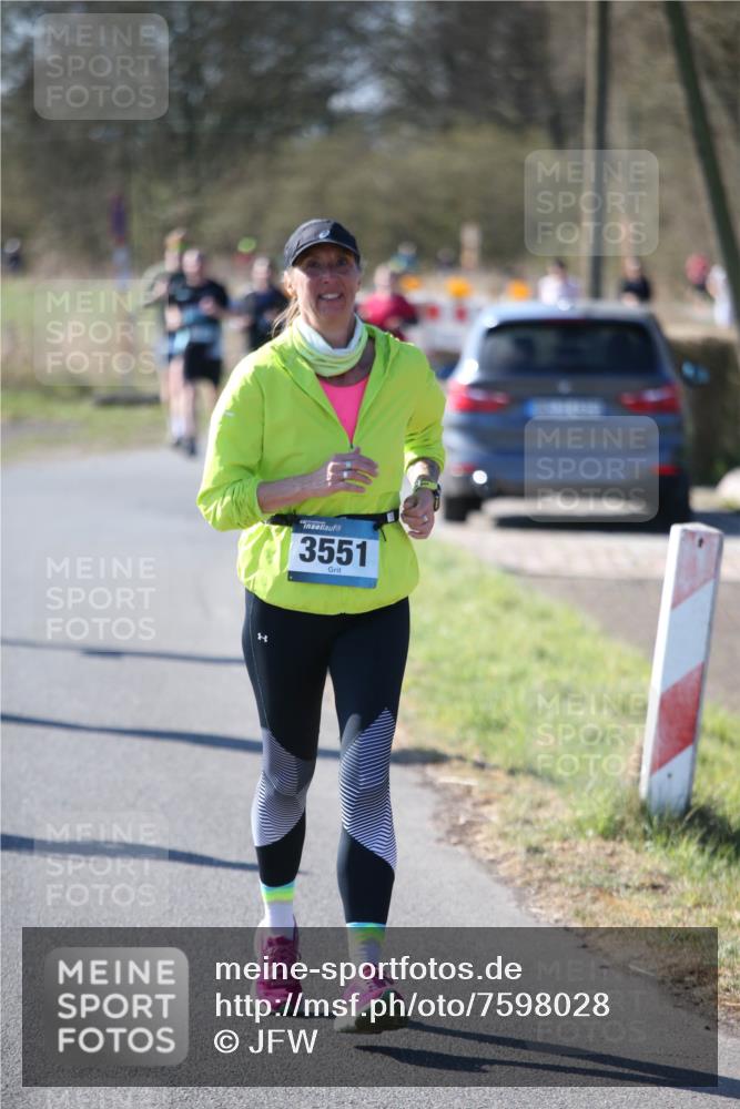 06.04.2025 - 44. Internationalen Wilhelmsburger Insellauf Jannik Wohlers http://msf.ph/oto/7598028 06.04.2025 10:37:38 Laufen 3551 meine-sportfotos.de