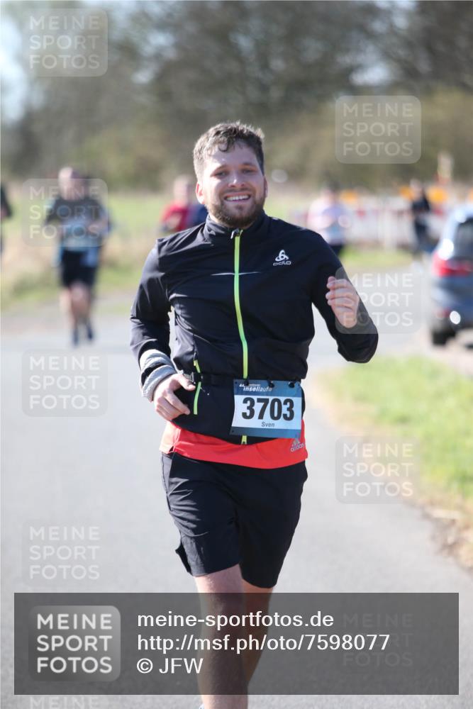 06.04.2025 - 44. Internationalen Wilhelmsburger Insellauf Jannik Wohlers http://msf.ph/oto/7598077 06.04.2025 10:37:44 Laufen 8, 3703 meine-sportfotos.de