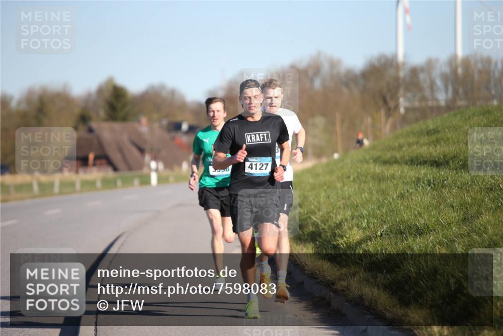 06.04.2025 - 44. Internationalen Wilhelmsburger Insellauf Jannik Wohlers http://msf.ph/oto/7598083 06.04.2025 09:17:11 Laufen 4127 meine-sportfotos.de