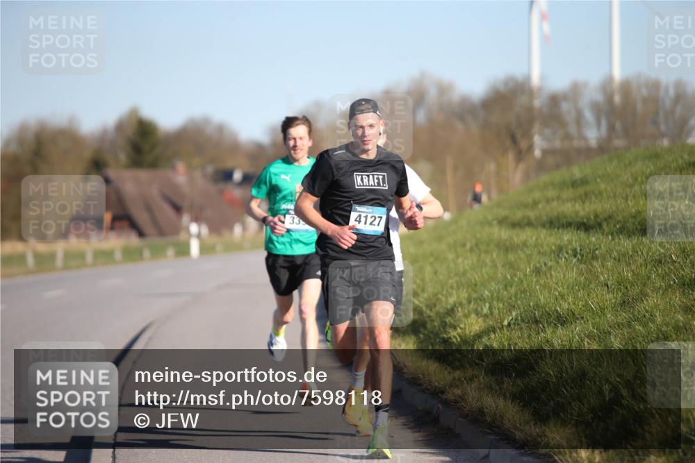 06.04.2025 - 44. Internationalen Wilhelmsburger Insellauf Jannik Wohlers http://msf.ph/oto/7598118 06.04.2025 09:17:12 Laufen 4127, 33 meine-sportfotos.de