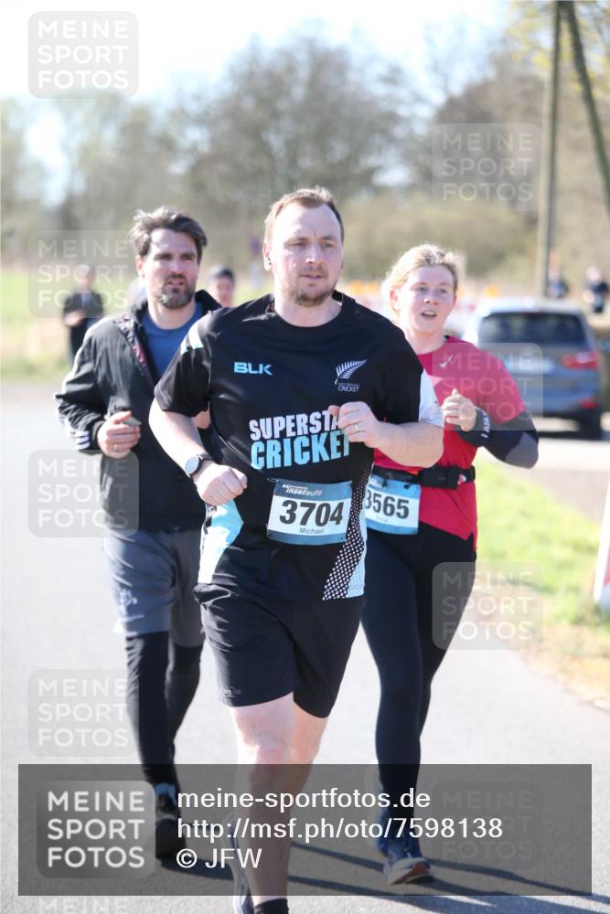 06.04.2025 - 44. Internationalen Wilhelmsburger Insellauf Jannik Wohlers http://msf.ph/oto/7598138 06.04.2025 10:37:56 Laufen 3704, 3565 meine-sportfotos.de