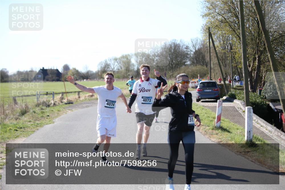 06.04.2025 - 44. Internationalen Wilhelmsburger Insellauf Jannik Wohlers http://msf.ph/oto/7598256 06.04.2025 10:38:06 Laufen 4074, 4072, 51 meine-sportfotos.de