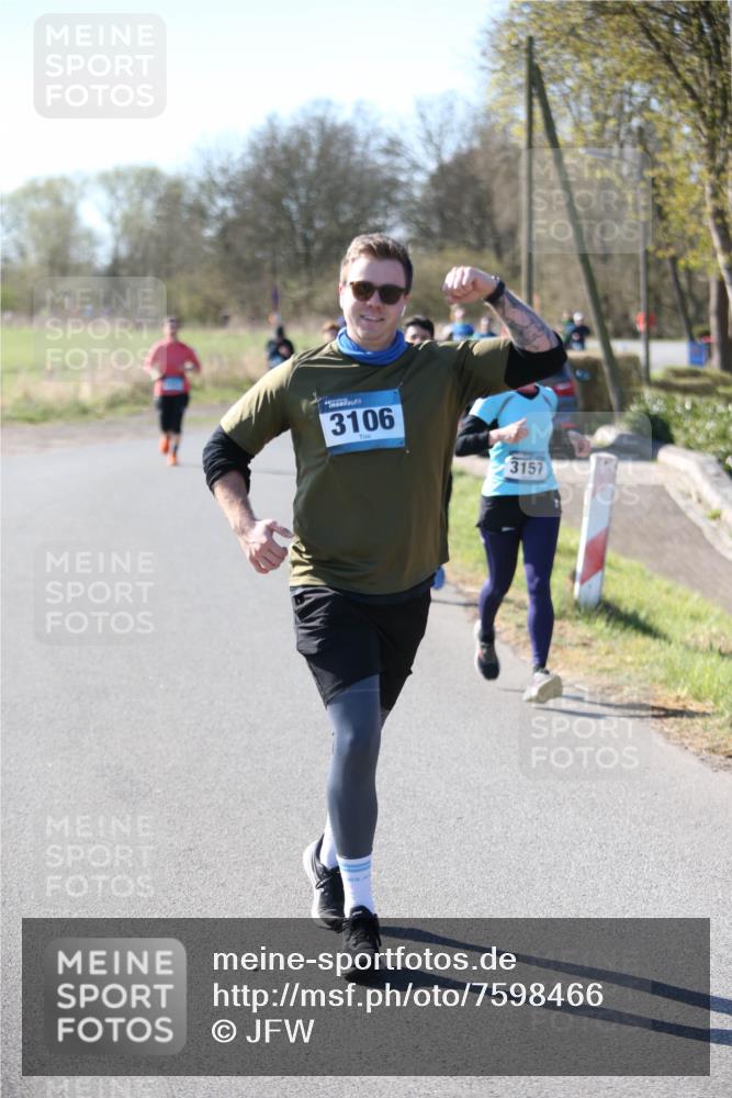 06.04.2025 - 44. Internationalen Wilhelmsburger Insellauf Jannik Wohlers http://msf.ph/oto/7598466 06.04.2025 10:38:24 Laufen 3106, 3157 meine-sportfotos.de