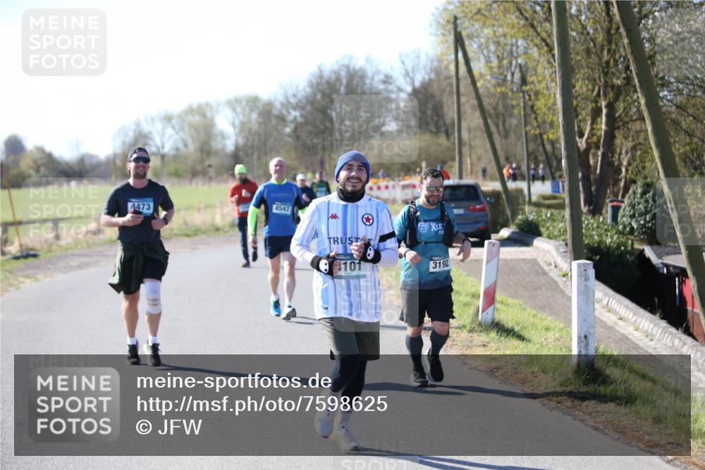 06.04.2025 - 44. Internationalen Wilhelmsburger Insellauf Jannik Wohlers http://msf.ph/oto/7598625 06.04.2025 10:38:41 Laufen 4473, 4547, 101, 3192 meine-sportfotos.de