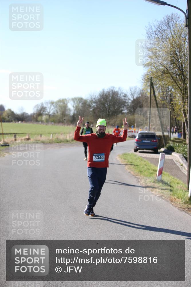 06.04.2025 - 44. Internationalen Wilhelmsburger Insellauf Jannik Wohlers http://msf.ph/oto/7598816 06.04.2025 10:38:48 Laufen 3340 meine-sportfotos.de
