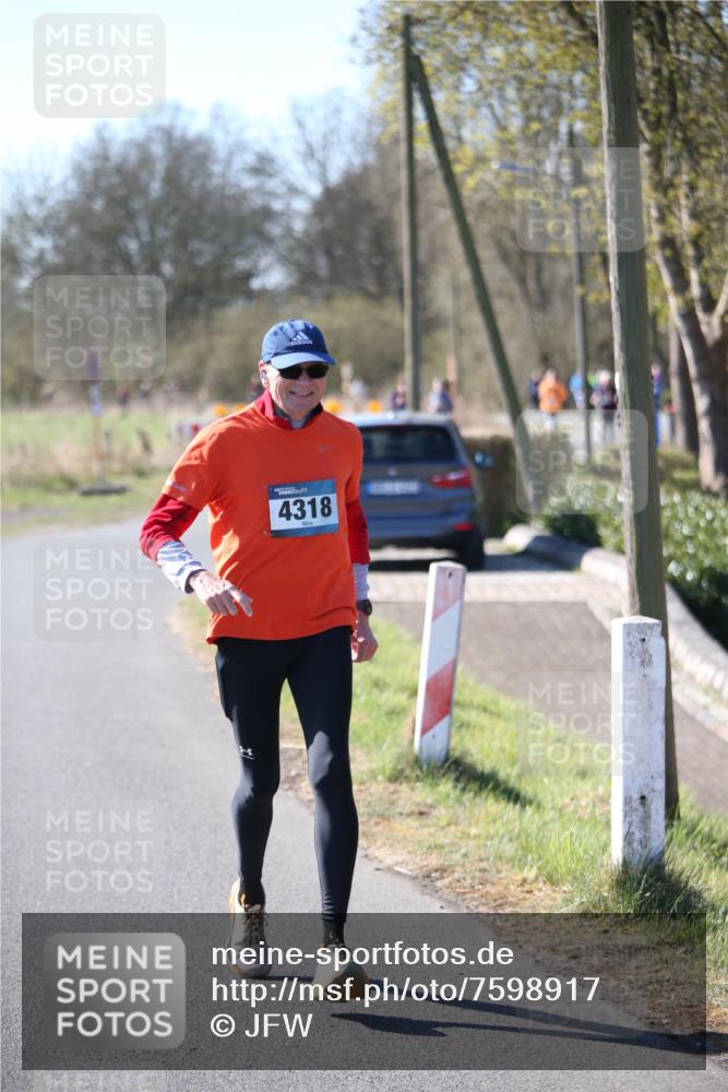 06.04.2025 - 44. Internationalen Wilhelmsburger Insellauf Jannik Wohlers http://msf.ph/oto/7598917 06.04.2025 10:39:02 Laufen 4318 meine-sportfotos.de
