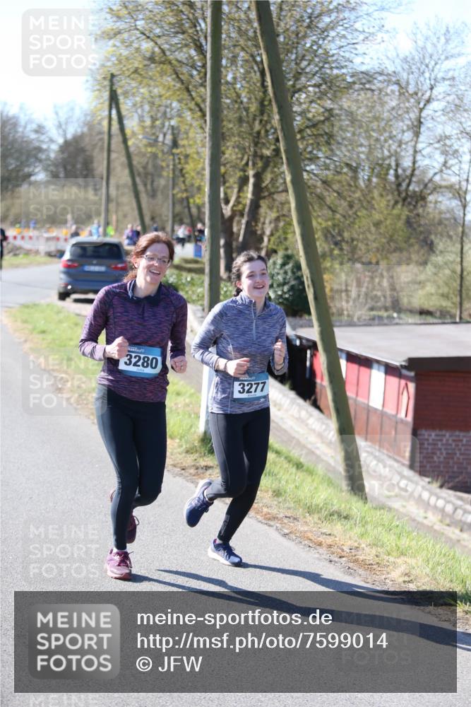 06.04.2025 - 44. Internationalen Wilhelmsburger Insellauf Jannik Wohlers http://msf.ph/oto/7599014 06.04.2025 10:39:26 Laufen 3280, 3277 meine-sportfotos.de