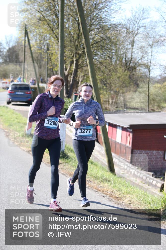 06.04.2025 - 44. Internationalen Wilhelmsburger Insellauf Jannik Wohlers http://msf.ph/oto/7599023 06.04.2025 10:39:26 Laufen 3280, 3277 meine-sportfotos.de