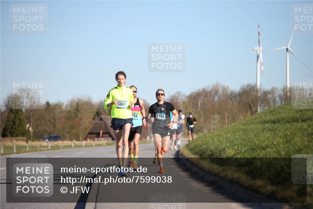 06.04.2025 - 44. Internationalen Wilhelmsburger Insellauf Jannik Wohlers http://msf.ph/oto/7599038 06.04.2025 09:18:15 Laufen 5001, 759, 5194 meine-sportfotos.de