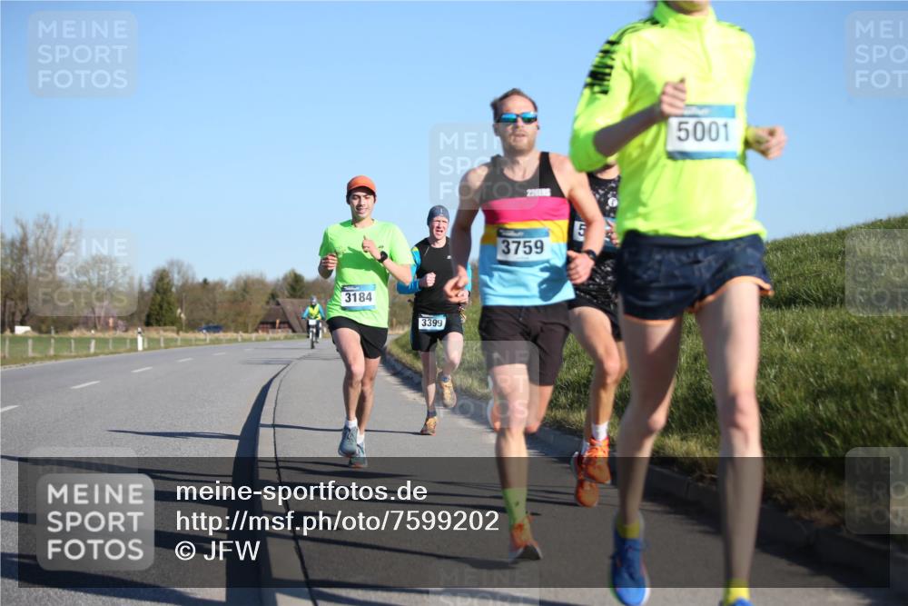 06.04.2025 - 44. Internationalen Wilhelmsburger Insellauf Jannik Wohlers http://msf.ph/oto/7599202 06.04.2025 09:18:19 Laufen 3184, 3399, 22, 3759, 5001 meine-sportfotos.de