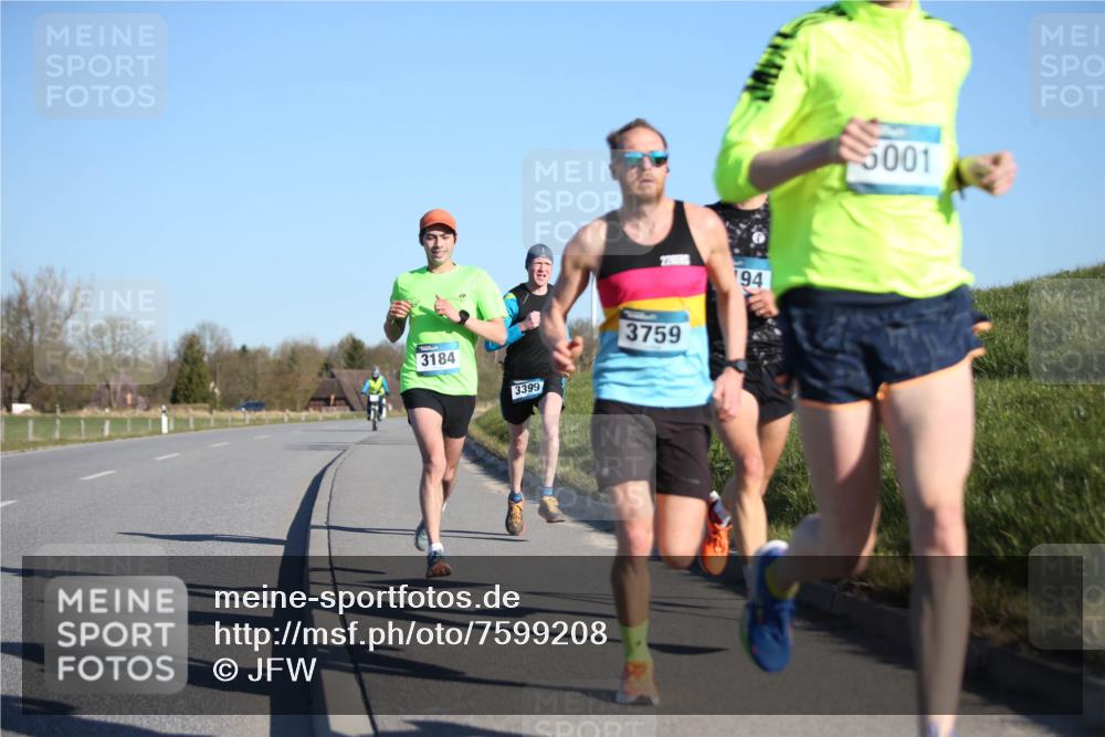 06.04.2025 - 44. Internationalen Wilhelmsburger Insellauf Jannik Wohlers http://msf.ph/oto/7599208 06.04.2025 09:18:19 Laufen 3184, 3399, 3759, 94, 5001 meine-sportfotos.de