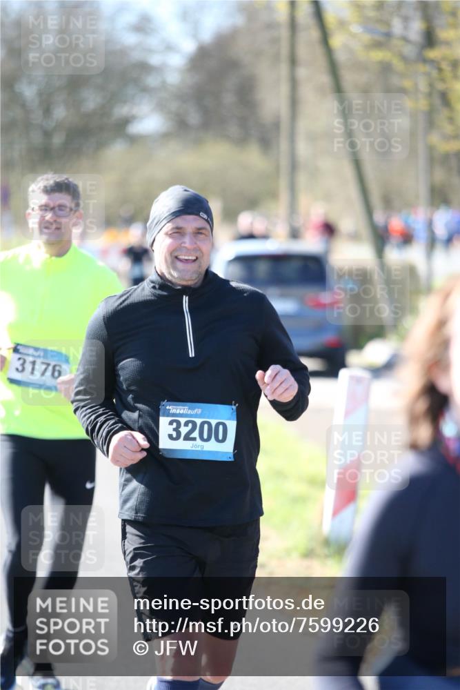 06.04.2025 - 44. Internationalen Wilhelmsburger Insellauf Jannik Wohlers http://msf.ph/oto/7599226 06.04.2025 10:39:51 Laufen 3176, 3200 meine-sportfotos.de