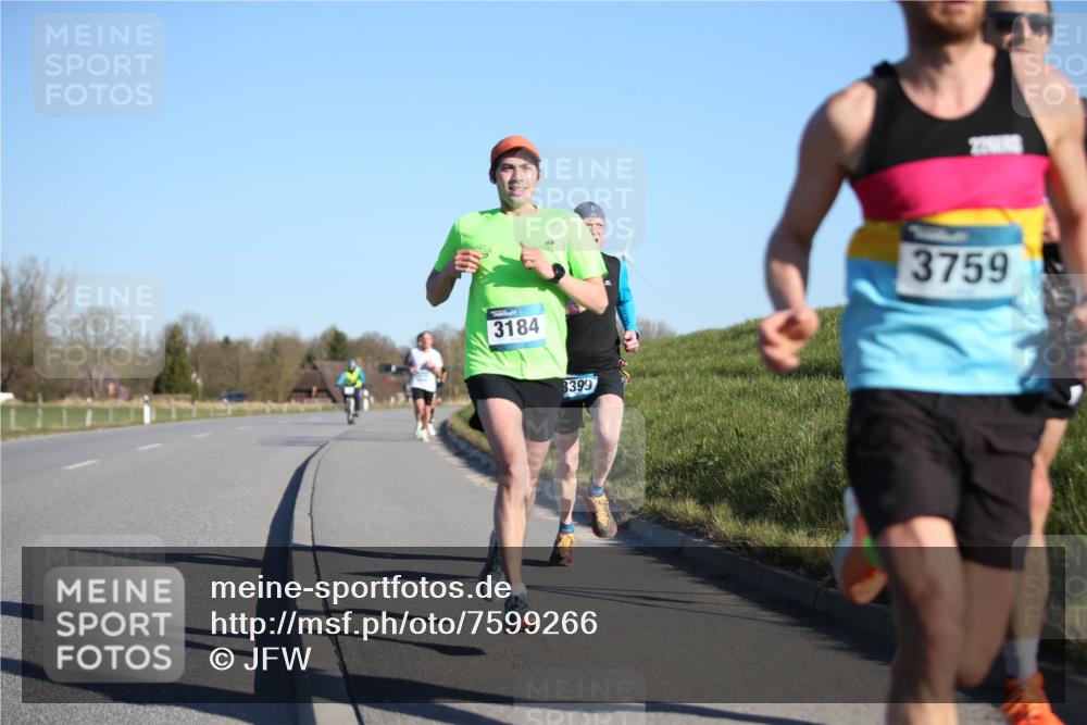 06.04.2025 - 44. Internationalen Wilhelmsburger Insellauf Jannik Wohlers http://msf.ph/oto/7599266 06.04.2025 09:18:20 Laufen 3184, 8399, 3759 meine-sportfotos.de