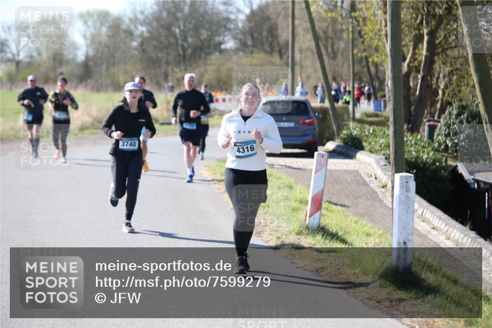 06.04.2025 - 44. Internationalen Wilhelmsburger Insellauf Jannik Wohlers http://msf.ph/oto/7599279 06.04.2025 10:40:04 Laufen 3740, 4316 meine-sportfotos.de