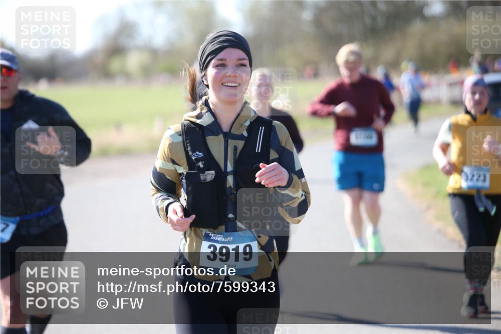 06.04.2025 - 44. Internationalen Wilhelmsburger Insellauf Jannik Wohlers http://msf.ph/oto/7599343 06.04.2025 10:40:13 Laufen 3919, 3223 meine-sportfotos.de