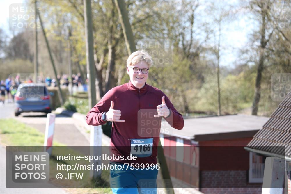 06.04.2025 - 44. Internationalen Wilhelmsburger Insellauf Jannik Wohlers http://msf.ph/oto/7599396 06.04.2025 10:40:17 Laufen 44, 4166 meine-sportfotos.de
