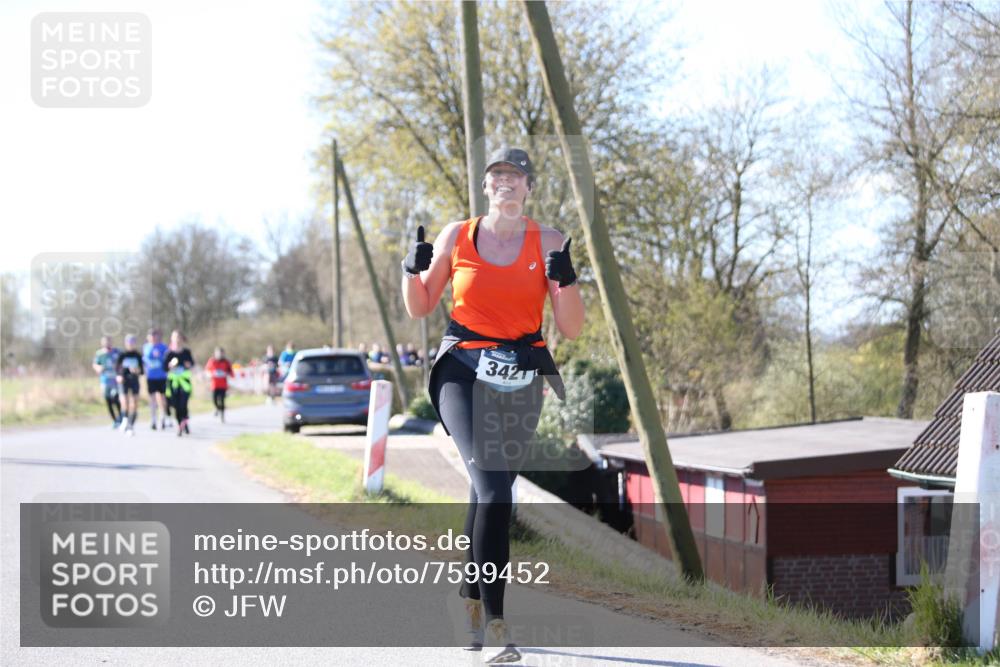06.04.2025 - 44. Internationalen Wilhelmsburger Insellauf Jannik Wohlers http://msf.ph/oto/7599452 06.04.2025 10:40:24 Laufen 342 meine-sportfotos.de