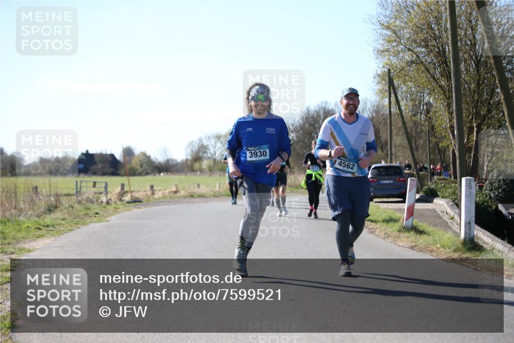 06.04.2025 - 44. Internationalen Wilhelmsburger Insellauf Jannik Wohlers http://msf.ph/oto/7599521 06.04.2025 10:40:29 Laufen 3930, 4217, 4562 meine-sportfotos.de