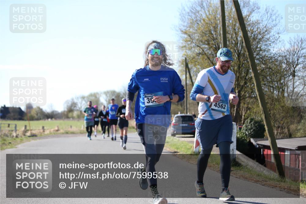 06.04.2025 - 44. Internationalen Wilhelmsburger Insellauf Jannik Wohlers http://msf.ph/oto/7599538 06.04.2025 10:40:30 Laufen 35, 4562 meine-sportfotos.de