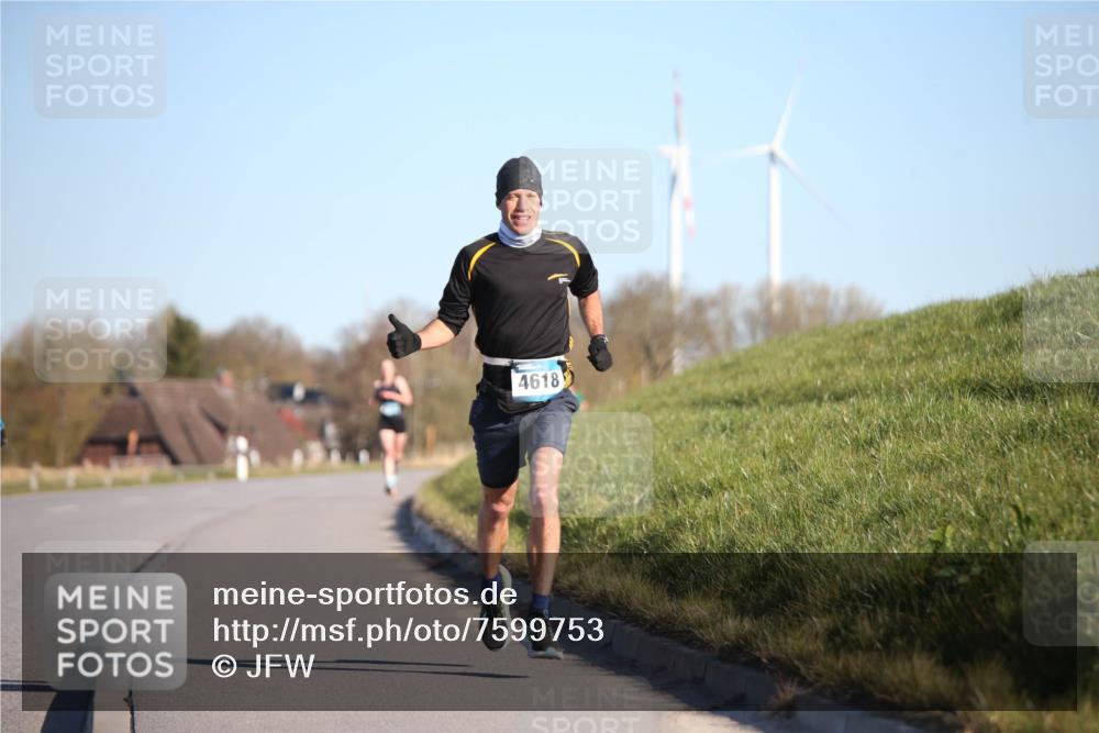 06.04.2025 - 44. Internationalen Wilhelmsburger Insellauf Jannik Wohlers http://msf.ph/oto/7599753 06.04.2025 09:18:30 Laufen 4618 meine-sportfotos.de